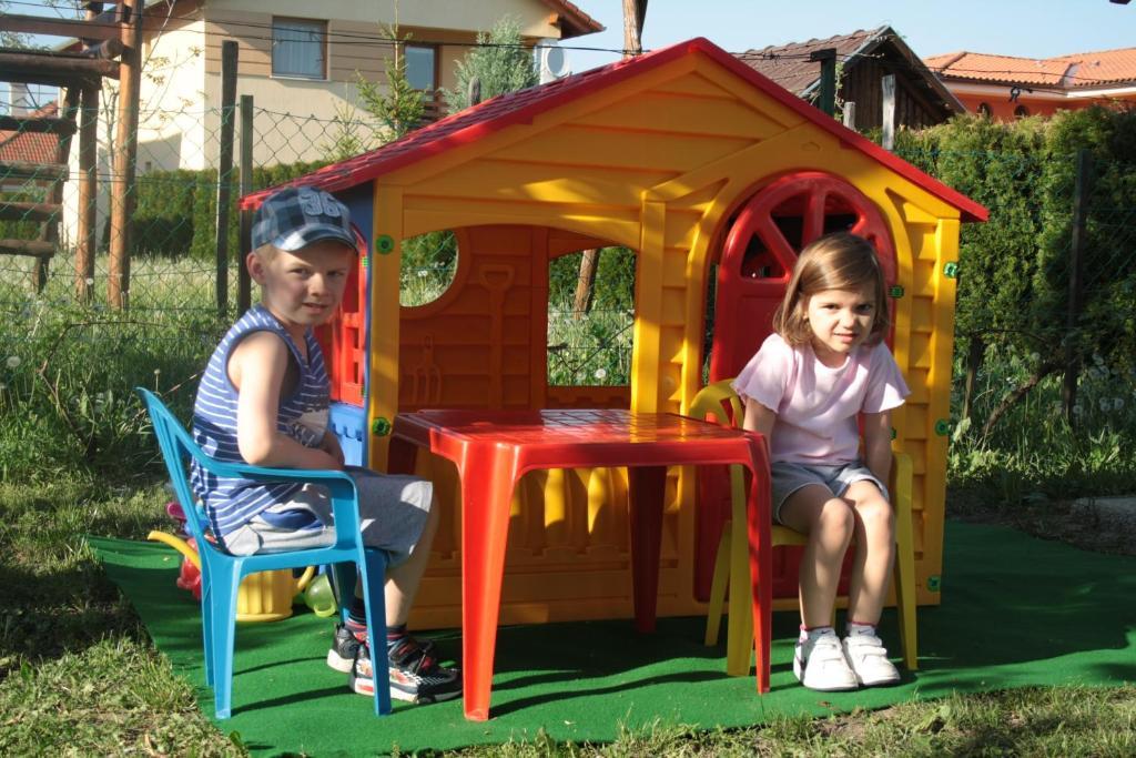 Cedrus Apartmanhaz - Cedrus Koez 7 Zalakaros Залакарош Экстерьер фото